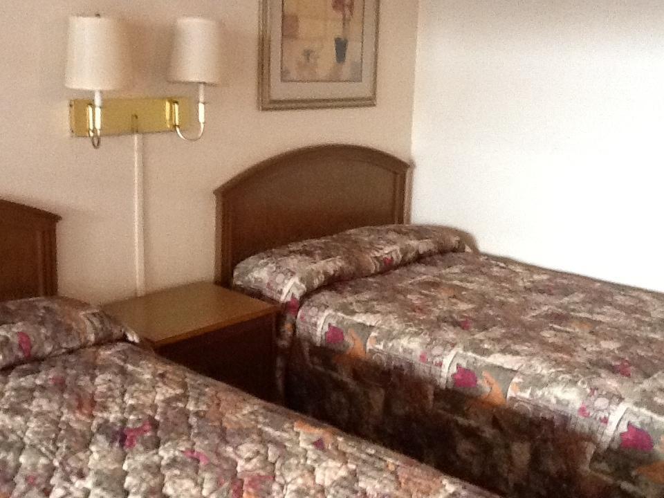 Economy Inn 그린빌 객실 사진